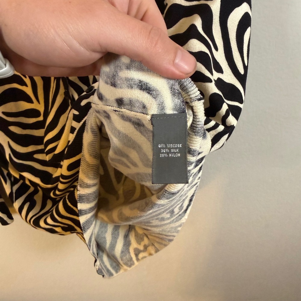 Josephine Chaus Zebra Print Silk Blend Cardigan Sweater Black Cream Womens L - Picture 3 of 6